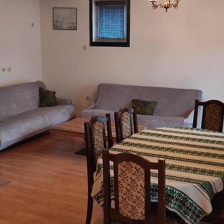 סלאבונסקי ברוד Apartman Mwa מראה חיצוני תמונה