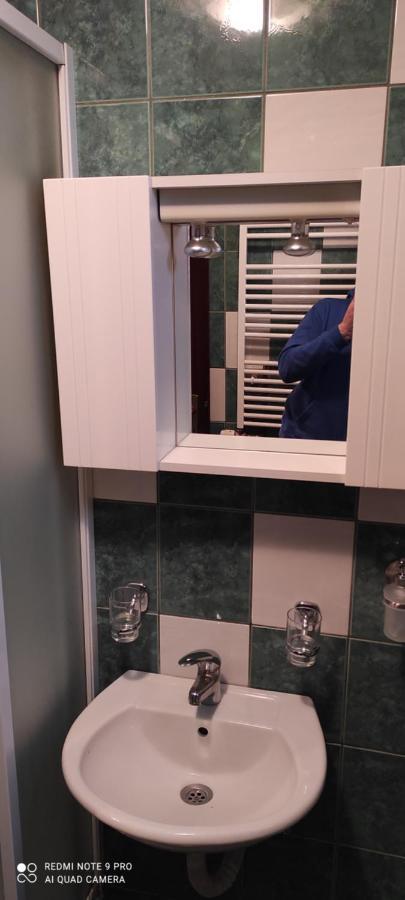 סלאבונסקי ברוד Apartman Mwa מראה חיצוני תמונה